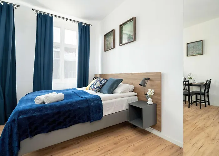 公寓 Modern Very Berry In The Centre Of By Renters