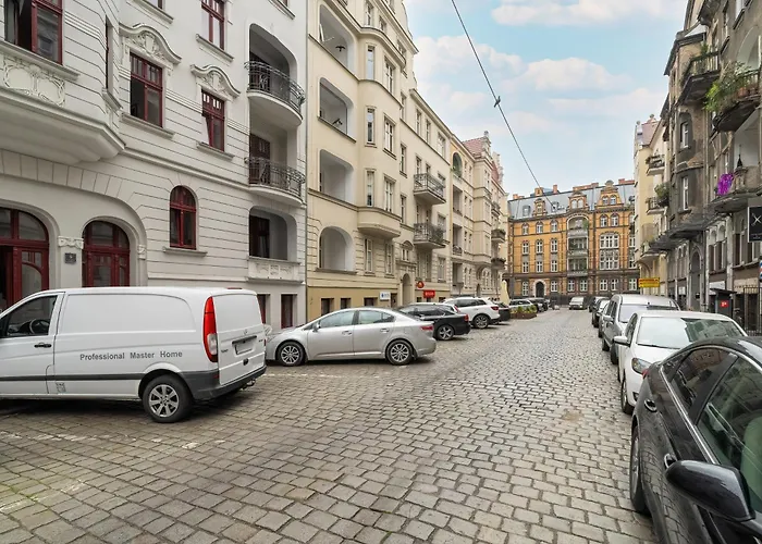 Apartment Modern Very Berry In The Centre Of By Renters Poznan